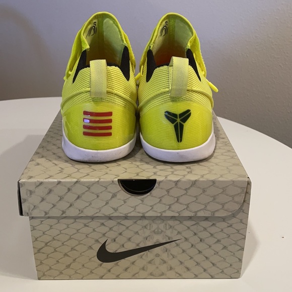 Kobe A.D. NXT HMD. Collection sneakers.